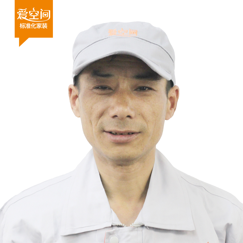 周向东