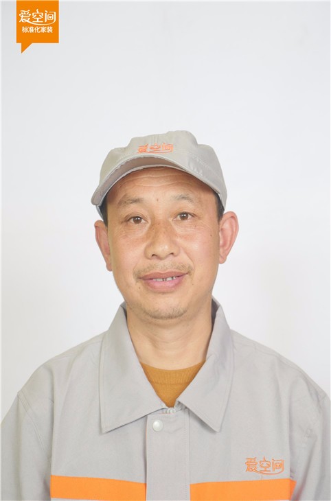 钟国勇 钟国勇